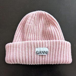 Brand new Ganni beanie pink